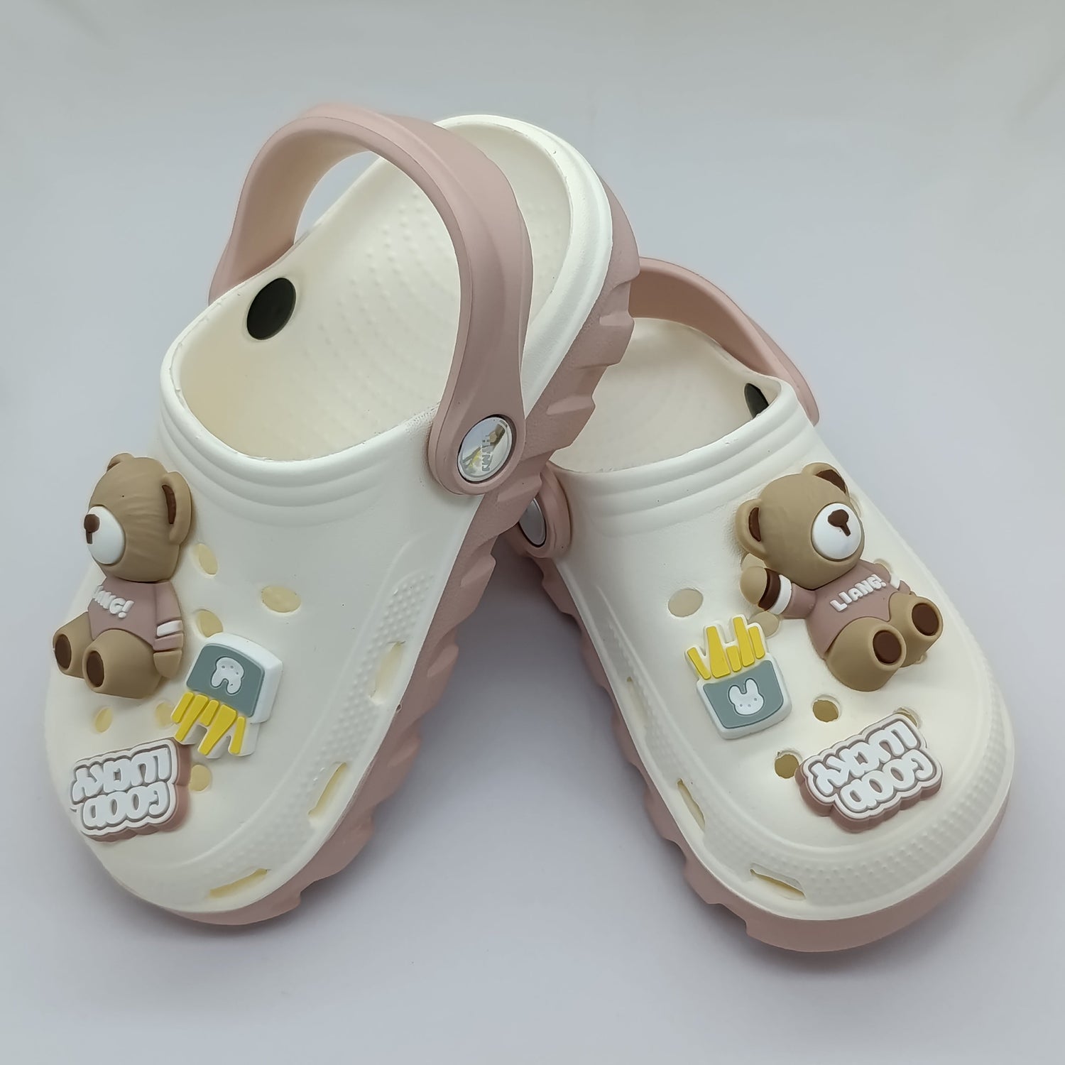 CROCS